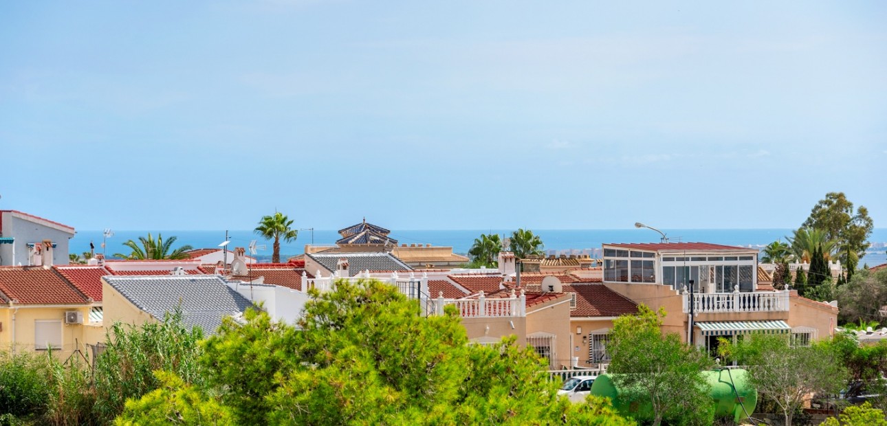 Herverkoop - Herenhuis -
Ciudad Quesada - Ciudad Quesada - Town