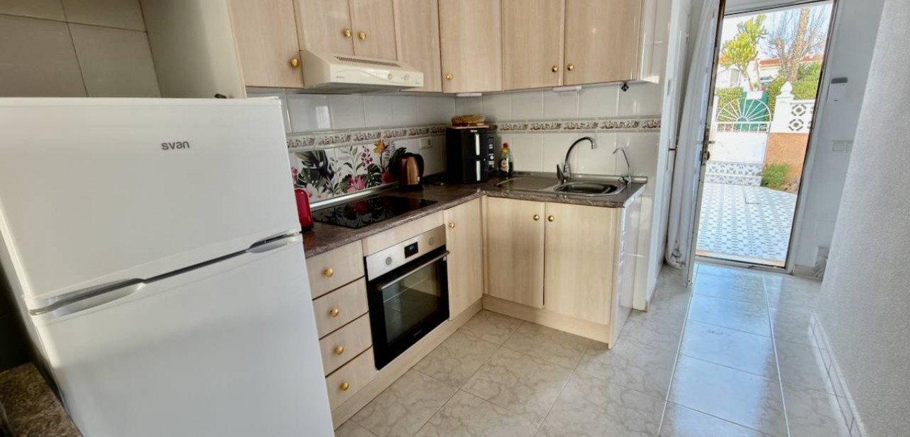 Herverkoop - Detached Villa -
Ciudad Quesada - Ciudad Quesada - Town