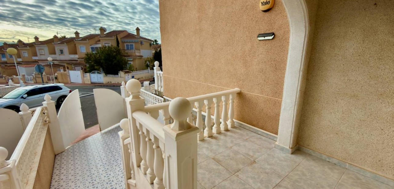 Herverkoop - Detached Villa -
Ciudad Quesada - Ciudad Quesada - Town