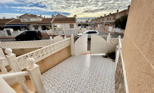 Herverkoop - Detached Villa -
Ciudad Quesada - Ciudad Quesada - Town