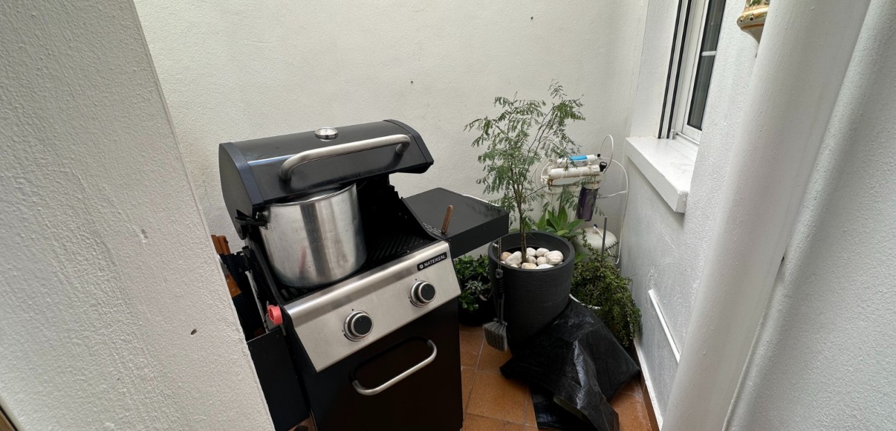 Herverkoop - Herenhuis -
Bigastro