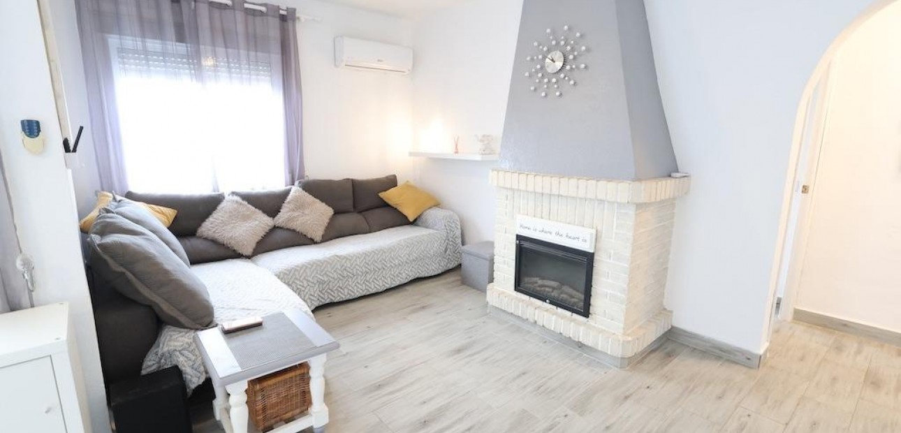 Herverkoop - Bungalow -
Orihuela Costa - La Regia