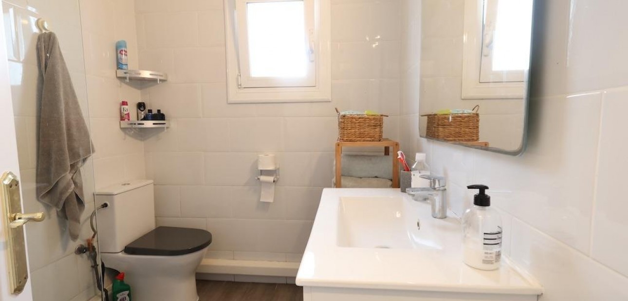 Herverkoop - Bungalow -
Orihuela Costa - La Regia