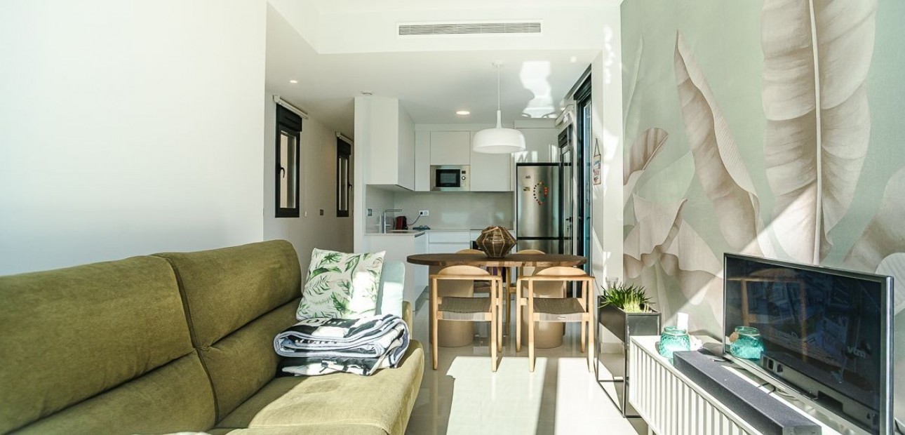 Herverkoop - Appartement / flat -
Torrevieja - Calas Blancas