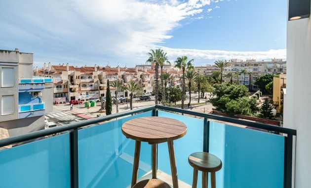 Herverkoop - Appartement / flat -
Torrevieja - Calas Blancas
