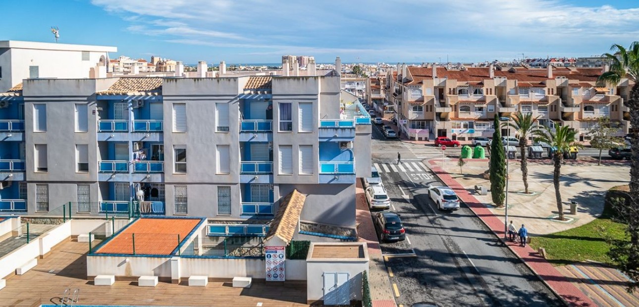 Herverkoop - Appartement / flat -
Torrevieja - Calas Blancas