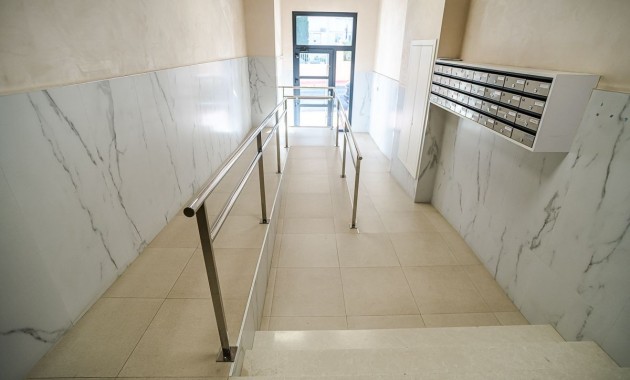 Herverkoop - Appartement / flat -
Torrevieja - Calas Blancas