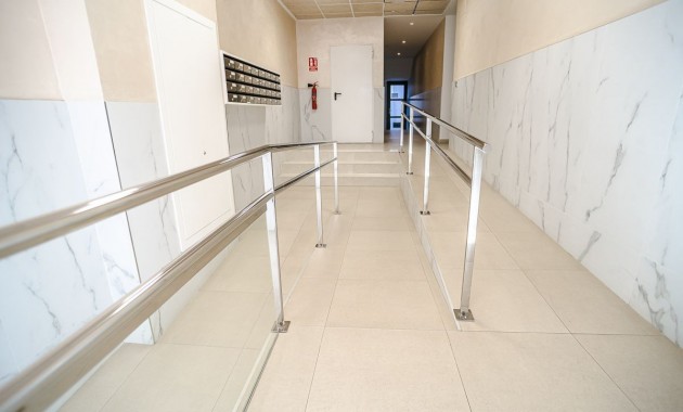 Herverkoop - Appartement / flat -
Torrevieja - Calas Blancas