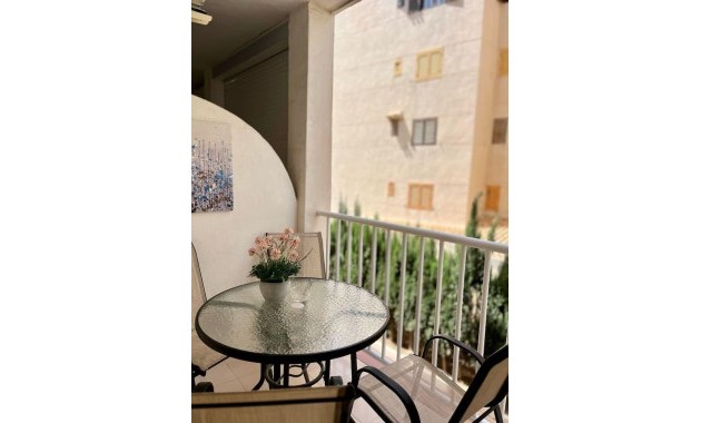 Herverkoop - Appartement / flat -
Torrevieja - Torrejón