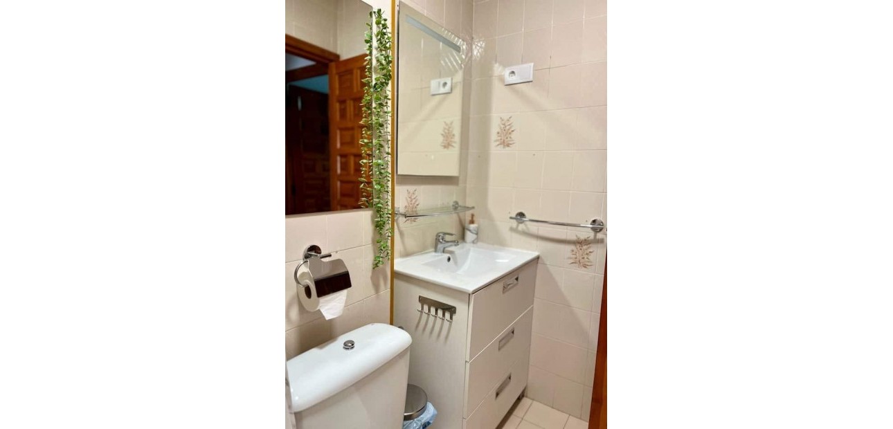 Herverkoop - Appartement / flat -
Torrevieja - Torrejón