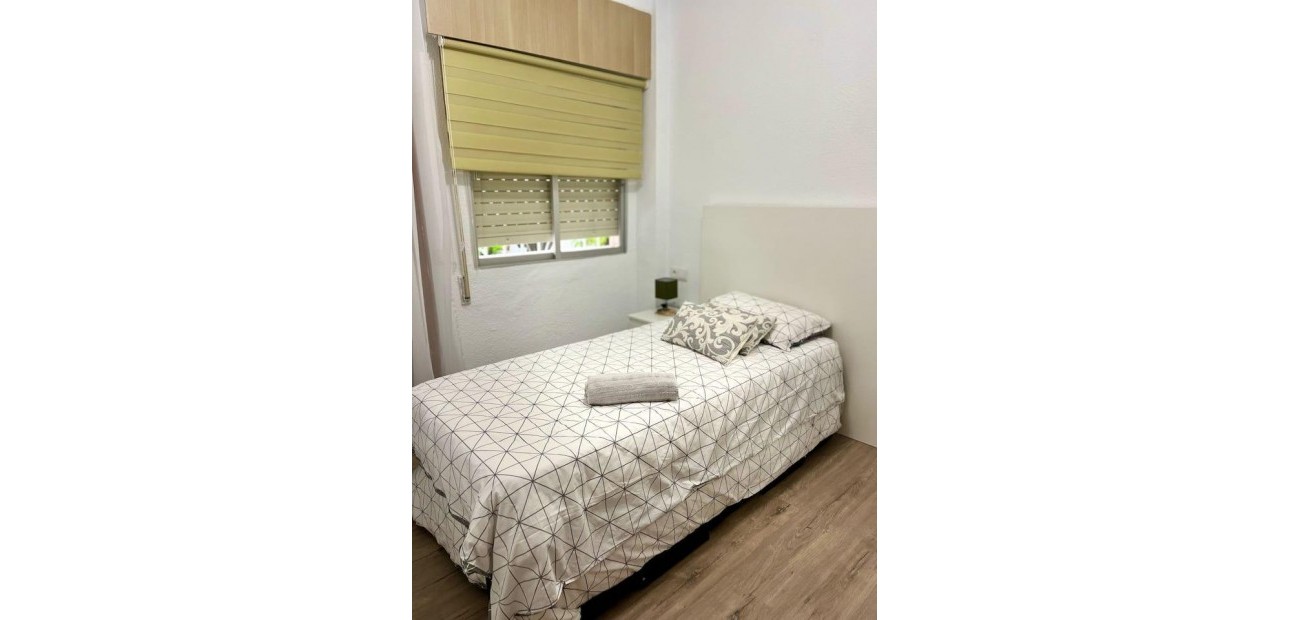Herverkoop - Appartement / flat -
Torrevieja - Torrejón