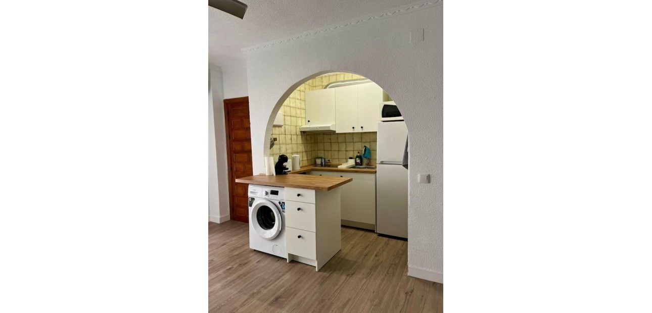 Herverkoop - Appartement / flat -
Torrevieja - Torrejón