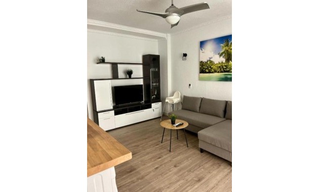 Herverkoop - Appartement / flat -
Torrevieja - Torrejón