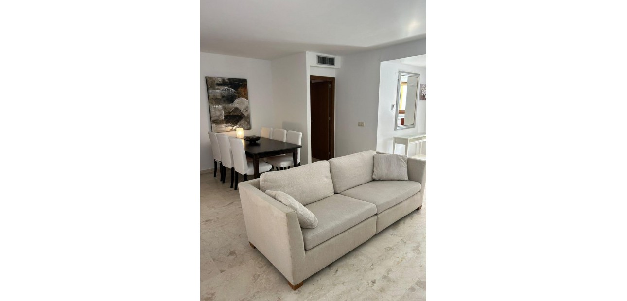 Herverkoop - Appartement / flat -
Torrevieja - Punta prima