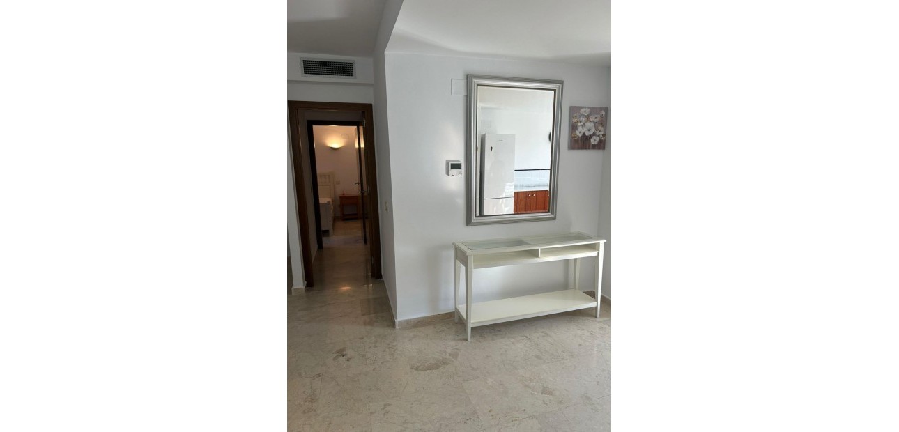 Herverkoop - Appartement / flat -
Torrevieja - Punta prima