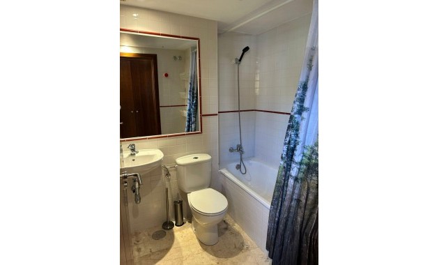 Herverkoop - Appartement / flat -
Torrevieja - Punta prima