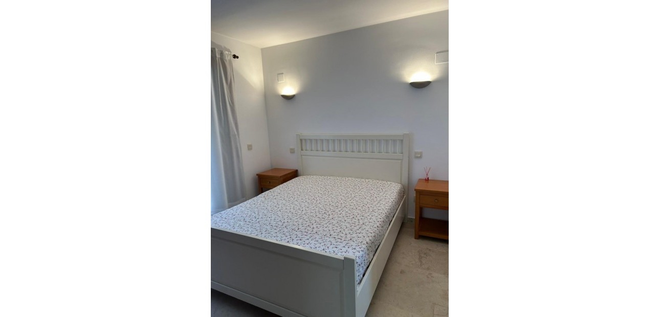 Herverkoop - Appartement / flat -
Torrevieja - Punta prima