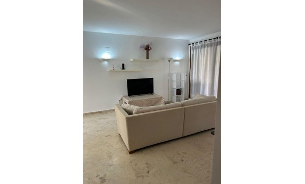 Herverkoop - Appartement / flat -
Torrevieja - Punta prima