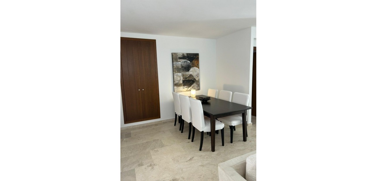 Herverkoop - Appartement / flat -
Torrevieja - Punta prima