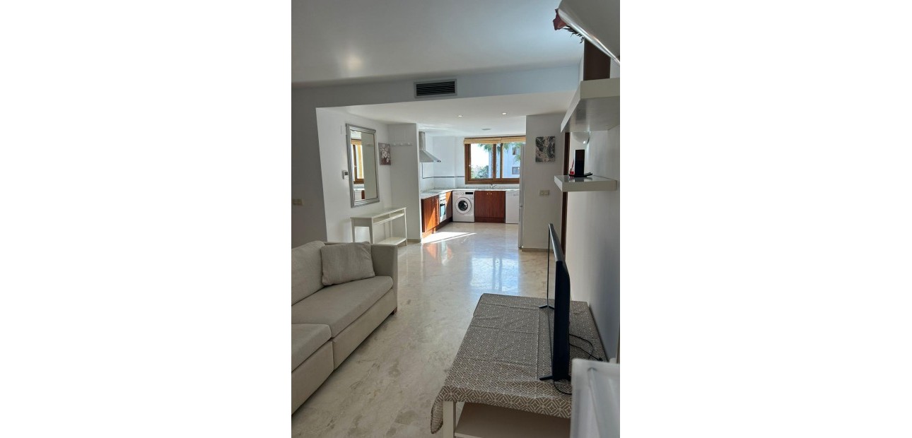 Herverkoop - Appartement / flat -
Torrevieja - Punta prima