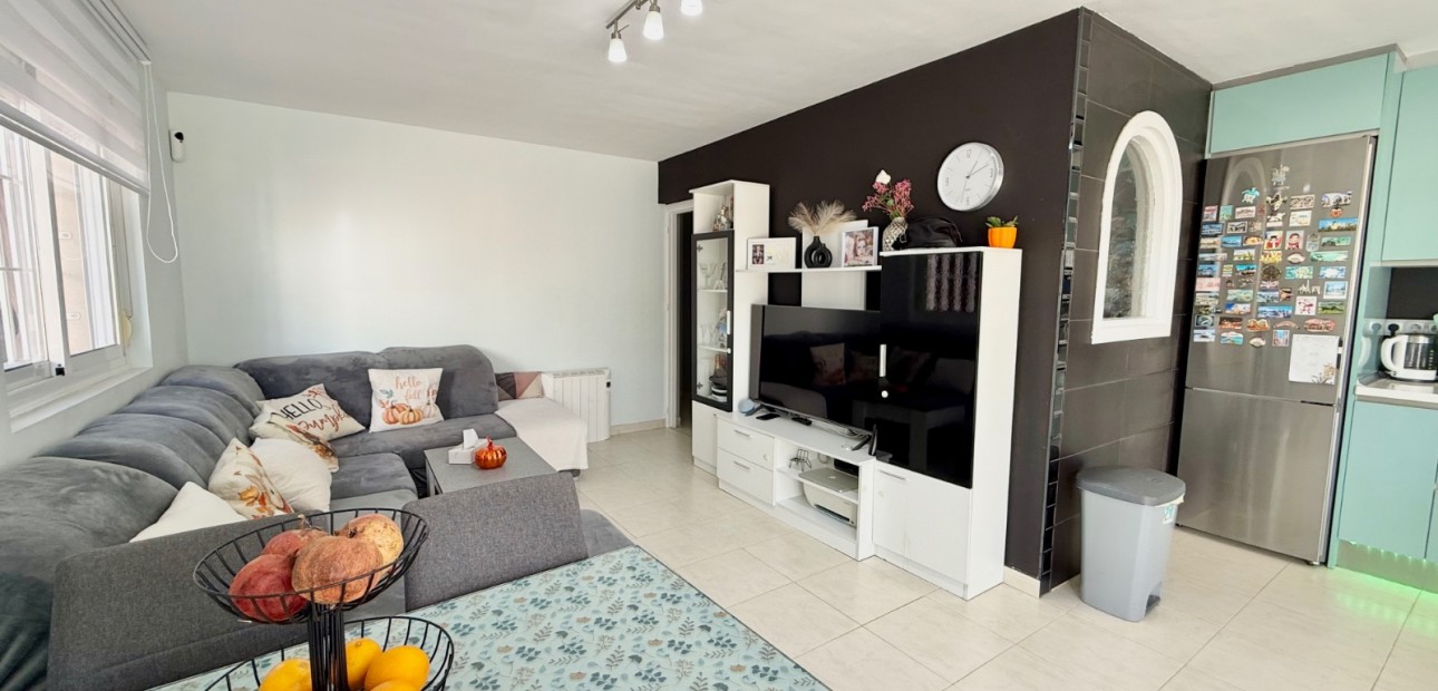 Herverkoop - Semi Detached Villa -
Ciudad Quesada - Doña Pepa