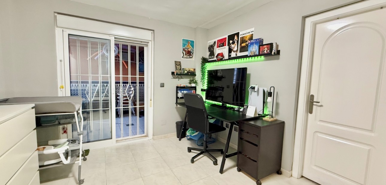 Herverkoop - Semi Detached Villa -
Ciudad Quesada - Doña Pepa