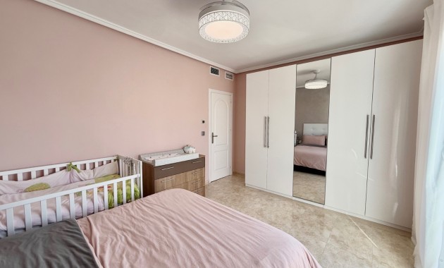 Herverkoop - Semi Detached Villa -
Ciudad Quesada - Doña Pepa