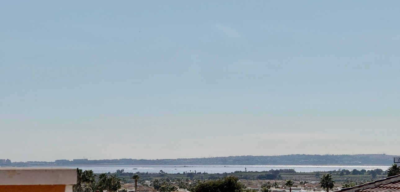 Herverkoop - Semi Detached Villa -
Ciudad Quesada - Doña Pepa