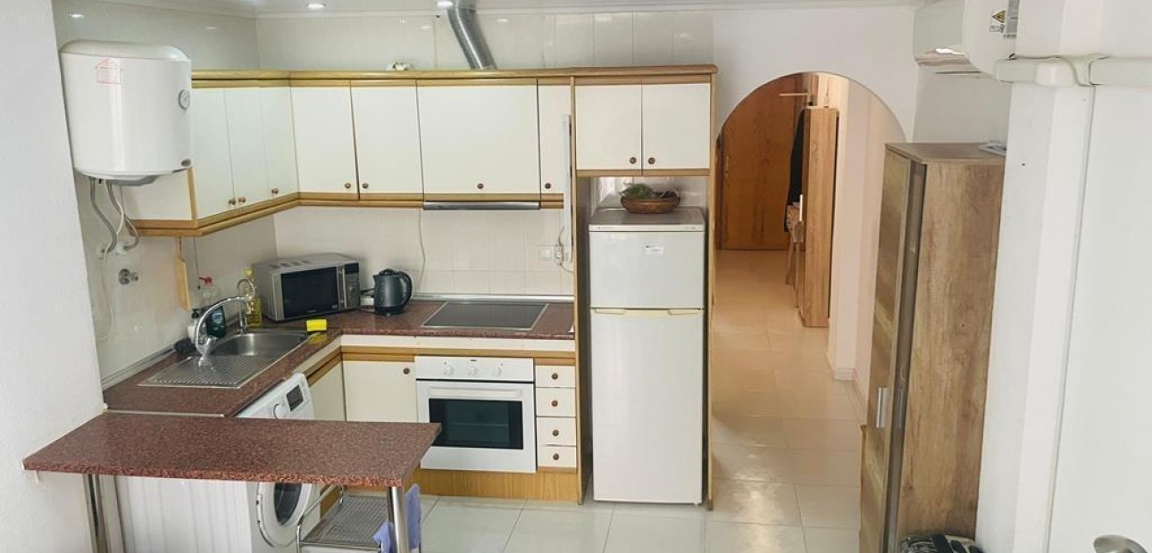 Sale - Apartment / flat -
Torrevieja - Playa del cura