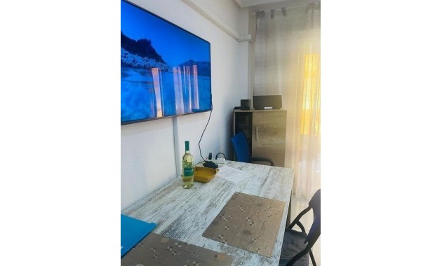 Sale - Apartment / flat -
Torrevieja - Playa del cura