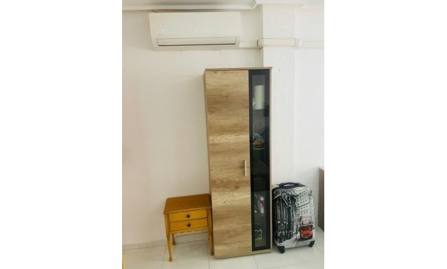 Sale - Apartment / flat -
Torrevieja - Playa del cura