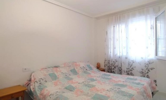 Sale - Apartment / flat -
Torrevieja - Playa del cura