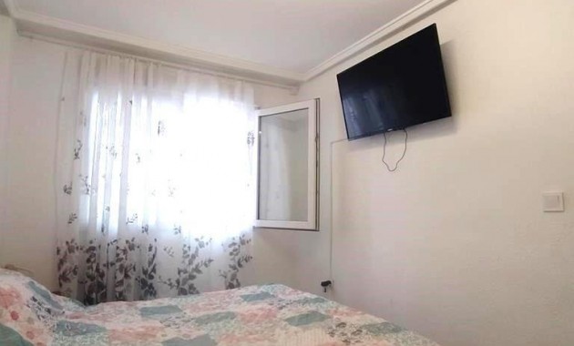 Sale - Apartment / flat -
Torrevieja - Playa del cura