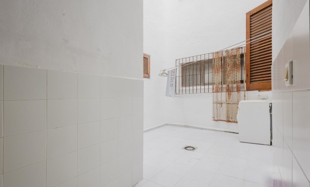 Sale - Apartment / flat -
Torrevieja - Acequion