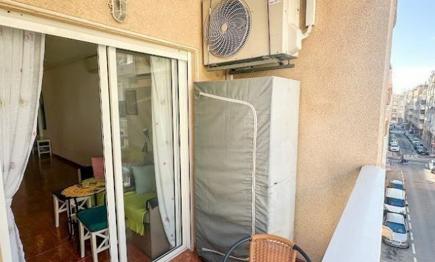 Sale - Apartment / flat -
Torrevieja - Centro