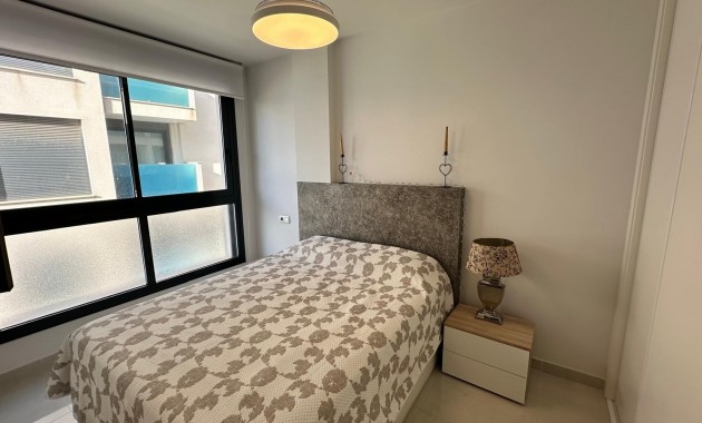 Sale - Apartment / flat -
Torrevieja - Calas Blancas