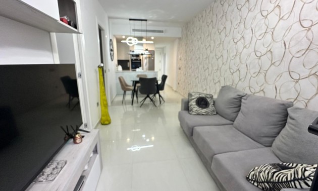 Sale - Apartment / flat -
Torrevieja - Calas Blancas