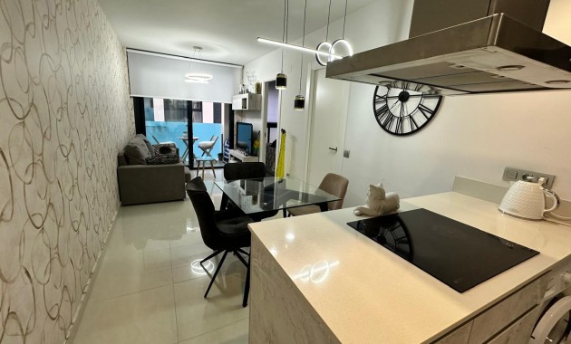 Sale - Apartment / flat -
Torrevieja - Calas Blancas