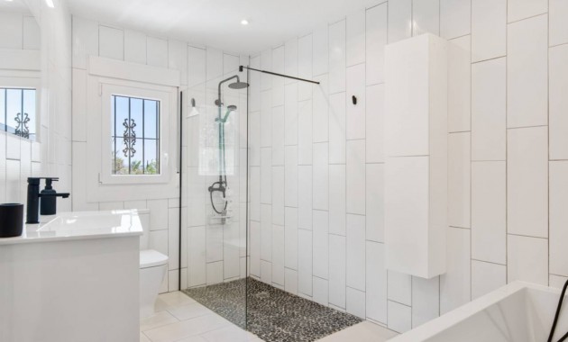 Venta - Finca / Country Property -
Catral