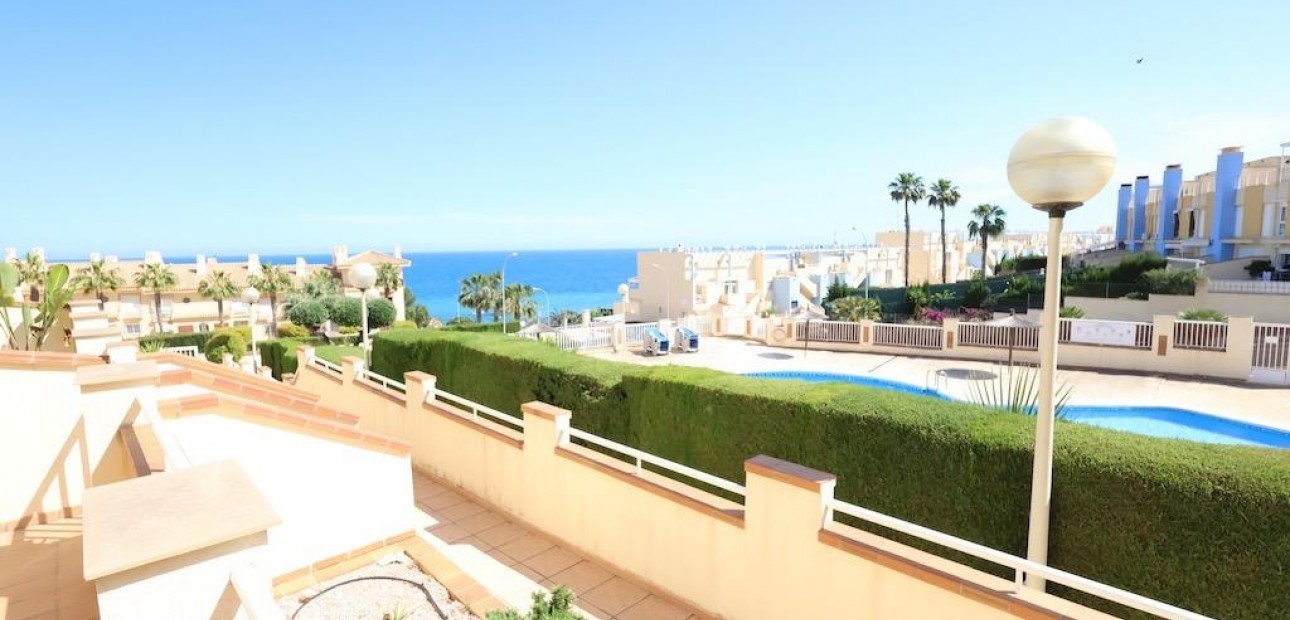 Herverkoop - Appartement / flat -
Orihuela Costa - Campoamor