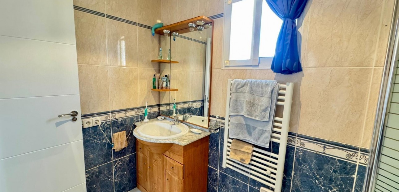 Venta - Villa -
Torrevieja - Los altos