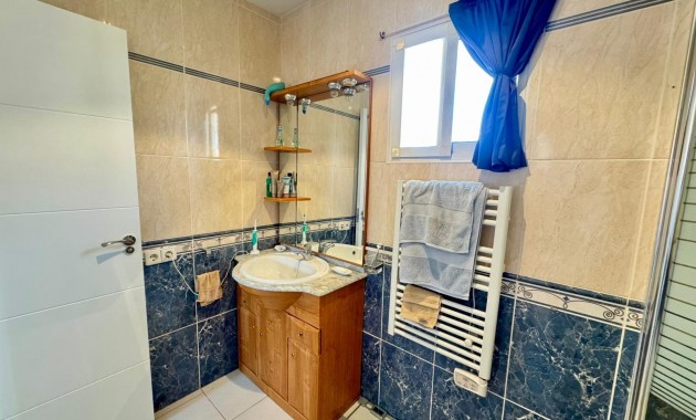 Venta - Villa -
Torrevieja - Los altos