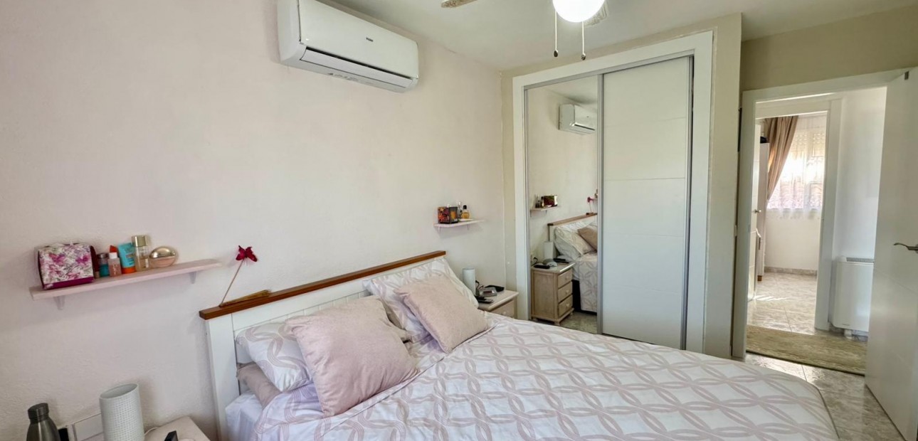 Venta - Villa -
Torrevieja - Los altos