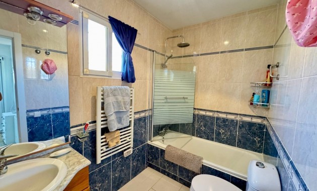 Venta - Villa -
Torrevieja - Los altos