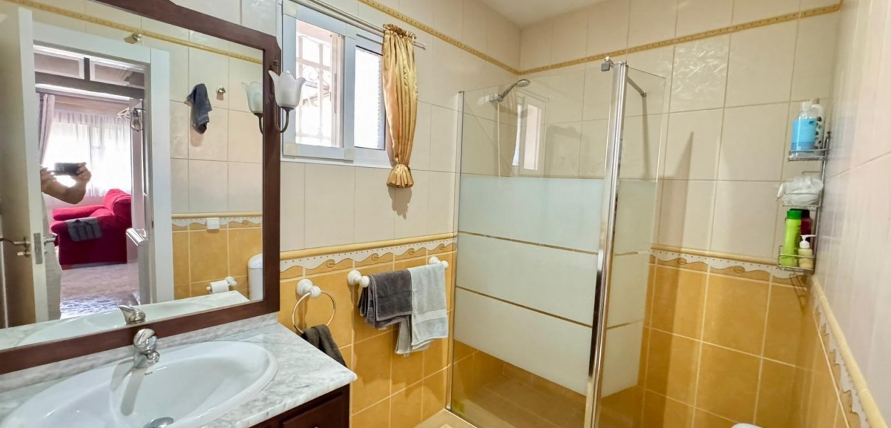 Venta - Villa -
Torrevieja - Los altos