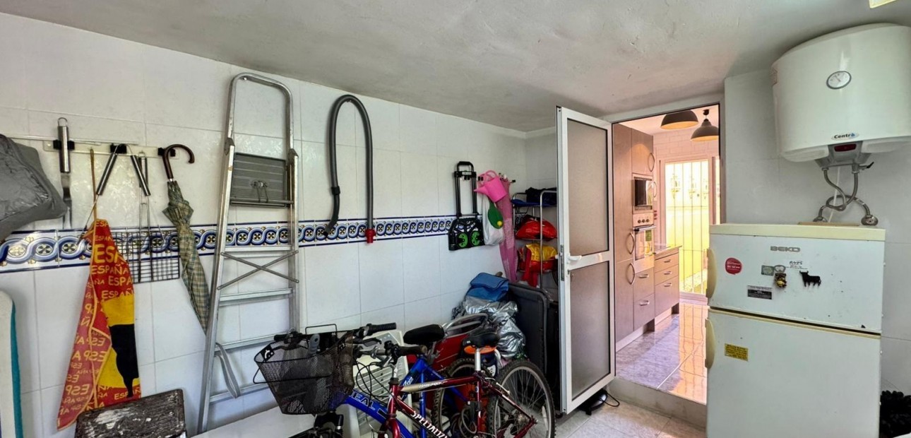 Venta - Villa -
Torrevieja - Los altos