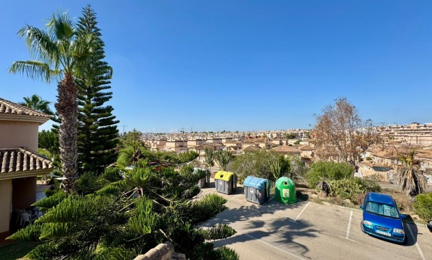 Venta - Villa -
Torrevieja - Los altos