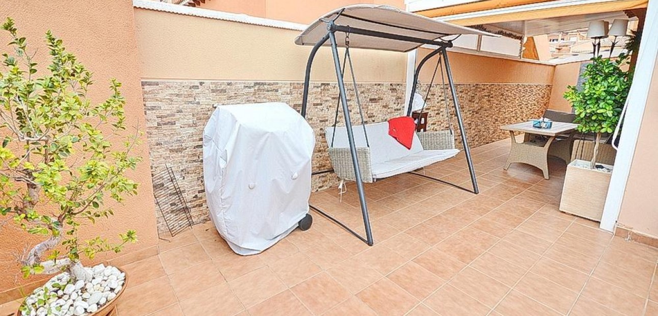 Venta - Apartamento / piso -
Torrevieja - Zona los Frutales