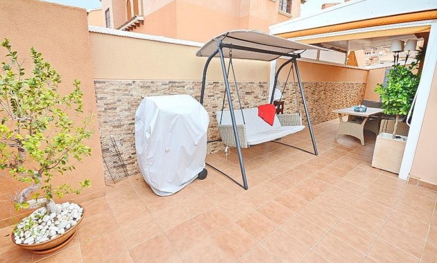 Venta - Apartamento / piso -
Torrevieja - Zona los Frutales