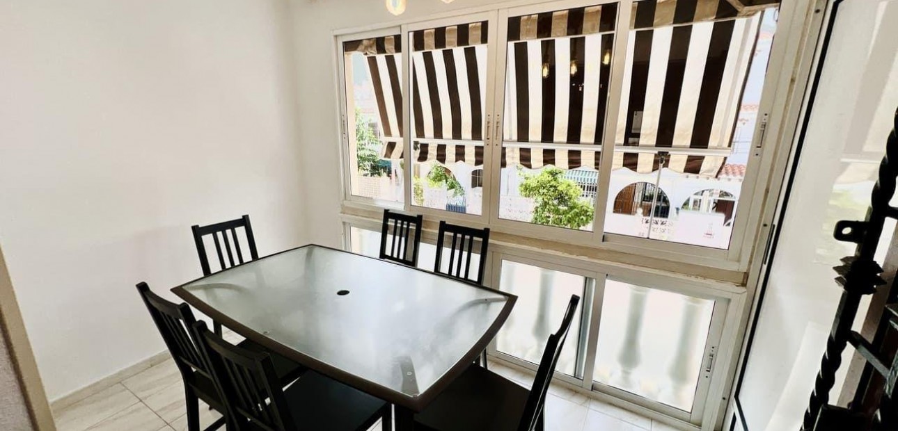 Venta - Duplex -
Torrevieja - Playa de los locos